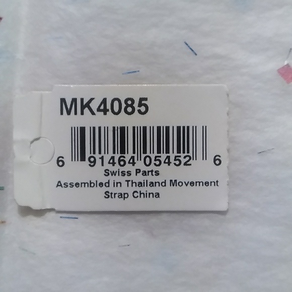 MICHAEL KORS MK 4085 ASTOR Black LEATHER WATCH IN A BOX - Picture 6 of 6